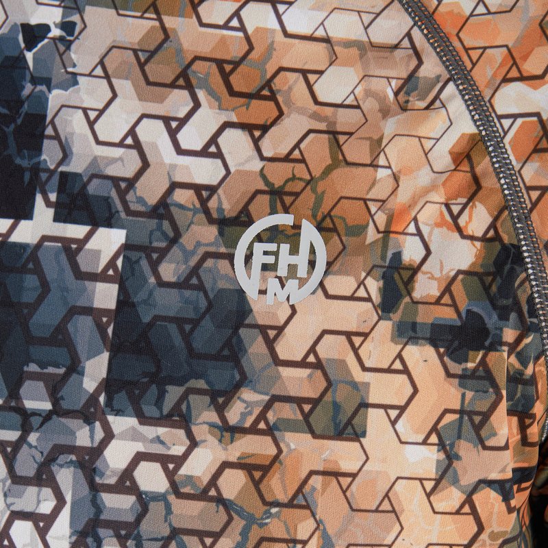 Футболка FHM Mark Hoodie V3 градиент 2