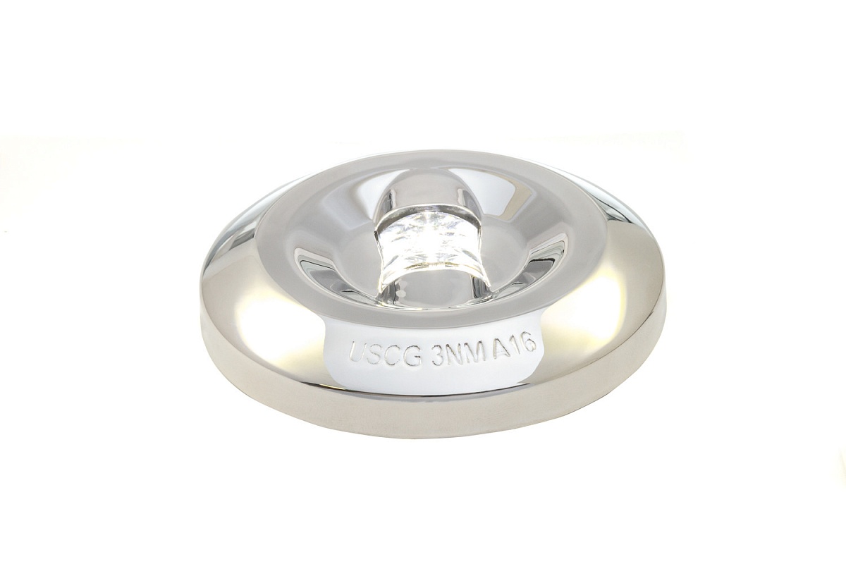 Attwood NLA Кормовой огонь LED 3-Mile Transom Light