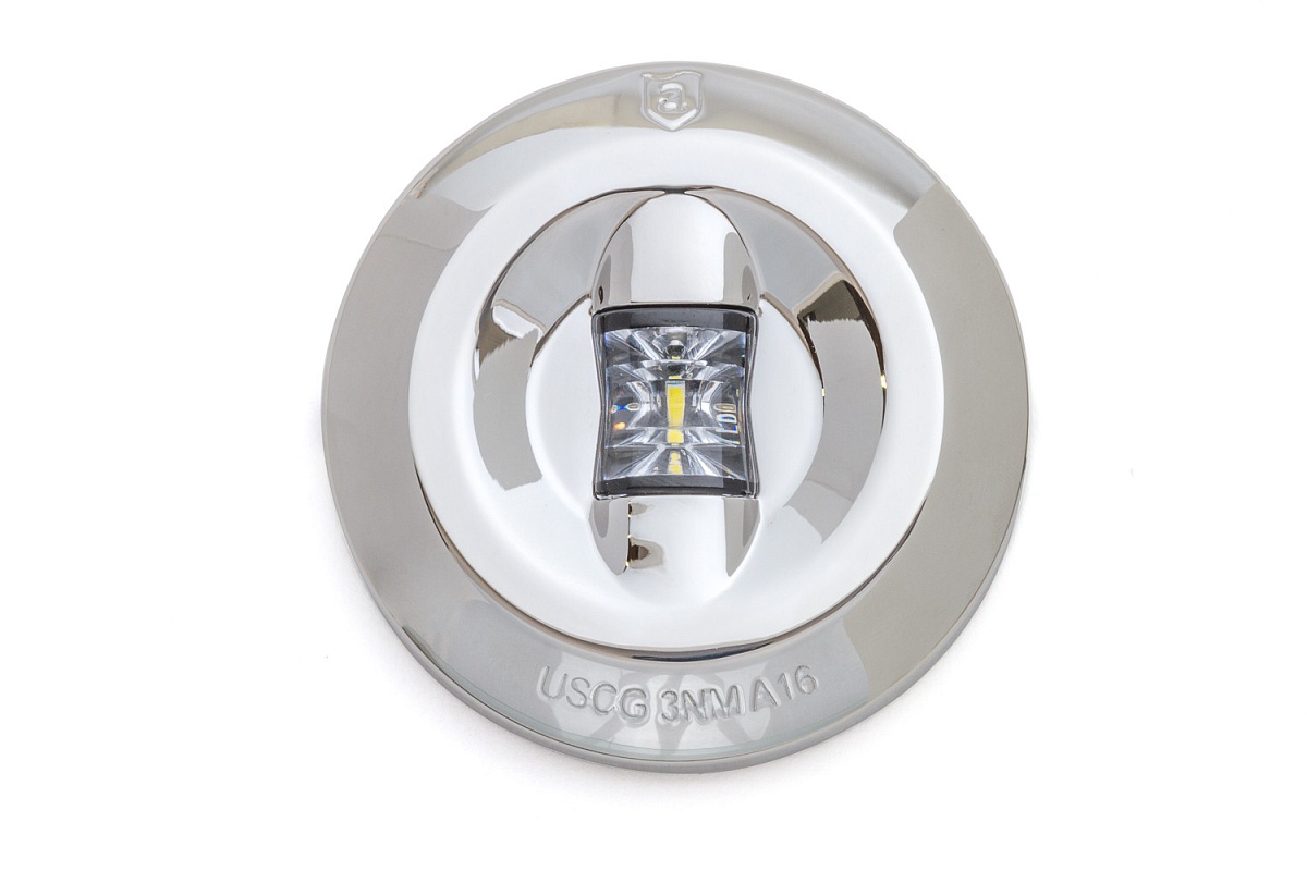 Attwood NLA Кормовой огонь LED 3-Mile Transom Light