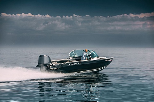 Albakore 600 Fish