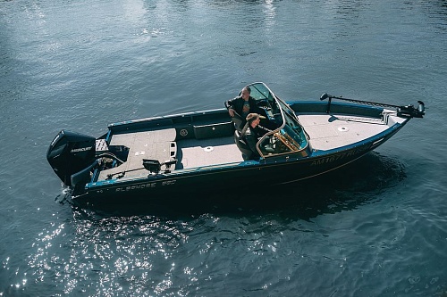 Albakore 680 Fish